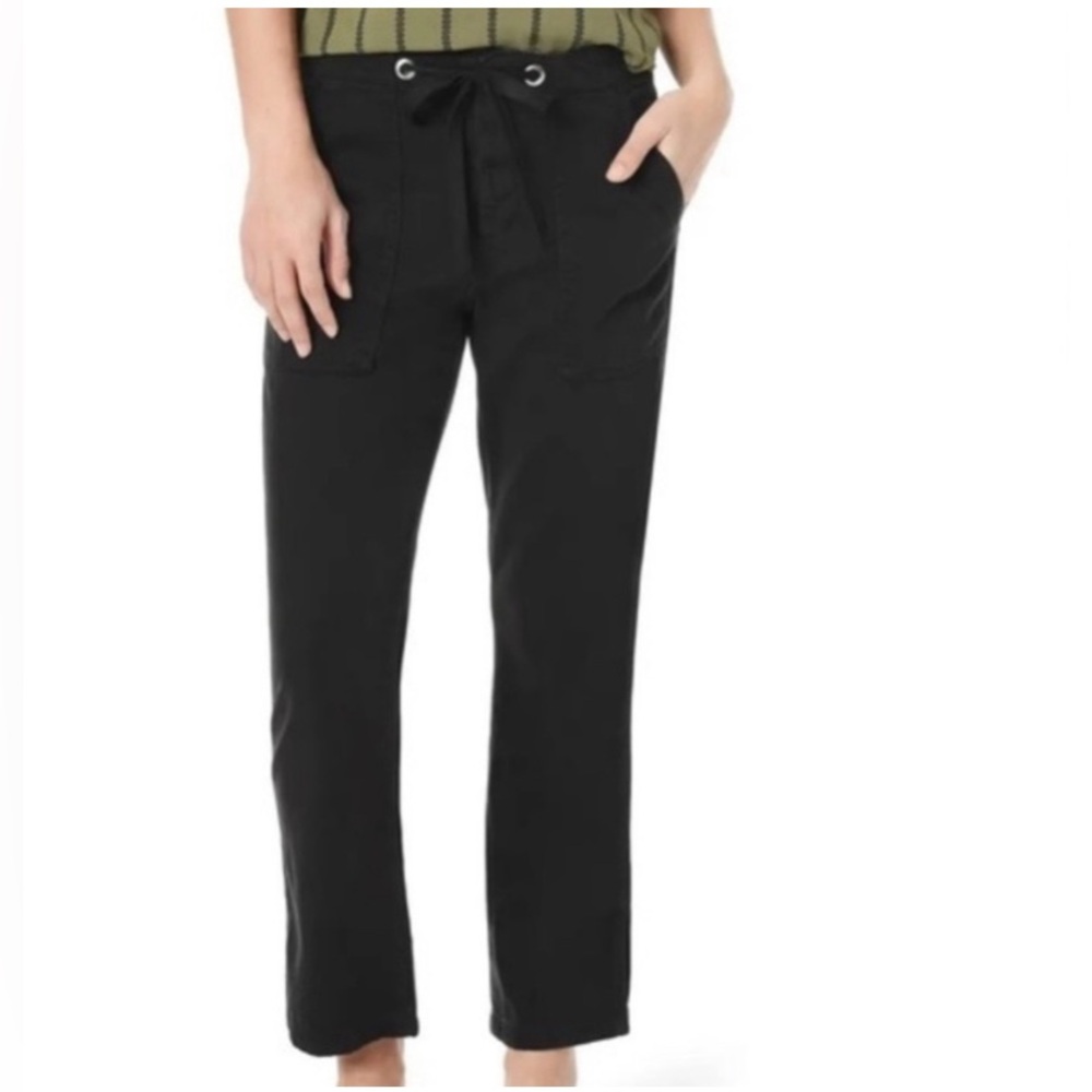 Joe's Jeans Relaxed Straight Leg Utility Pant in Black